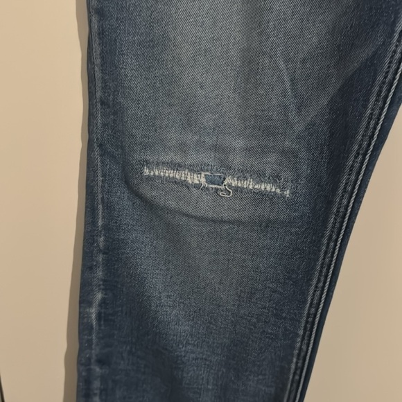 Kancan distressed jeans size 33
Style KC9250M - Picture 3 of 12